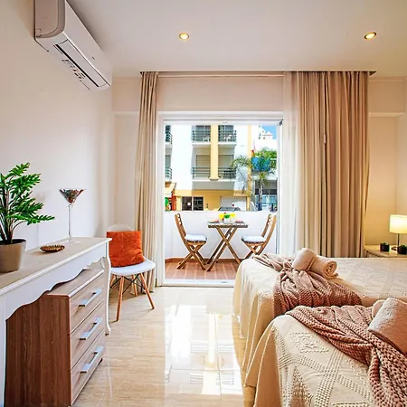 Seaside Getaways By Interhome